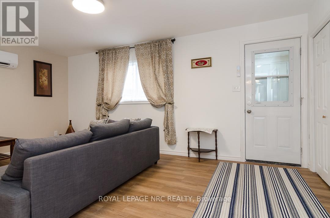 84 Idylewylde Place, Fort Erie, Ontario  L2A 2L1 - Photo 8 - X12579204