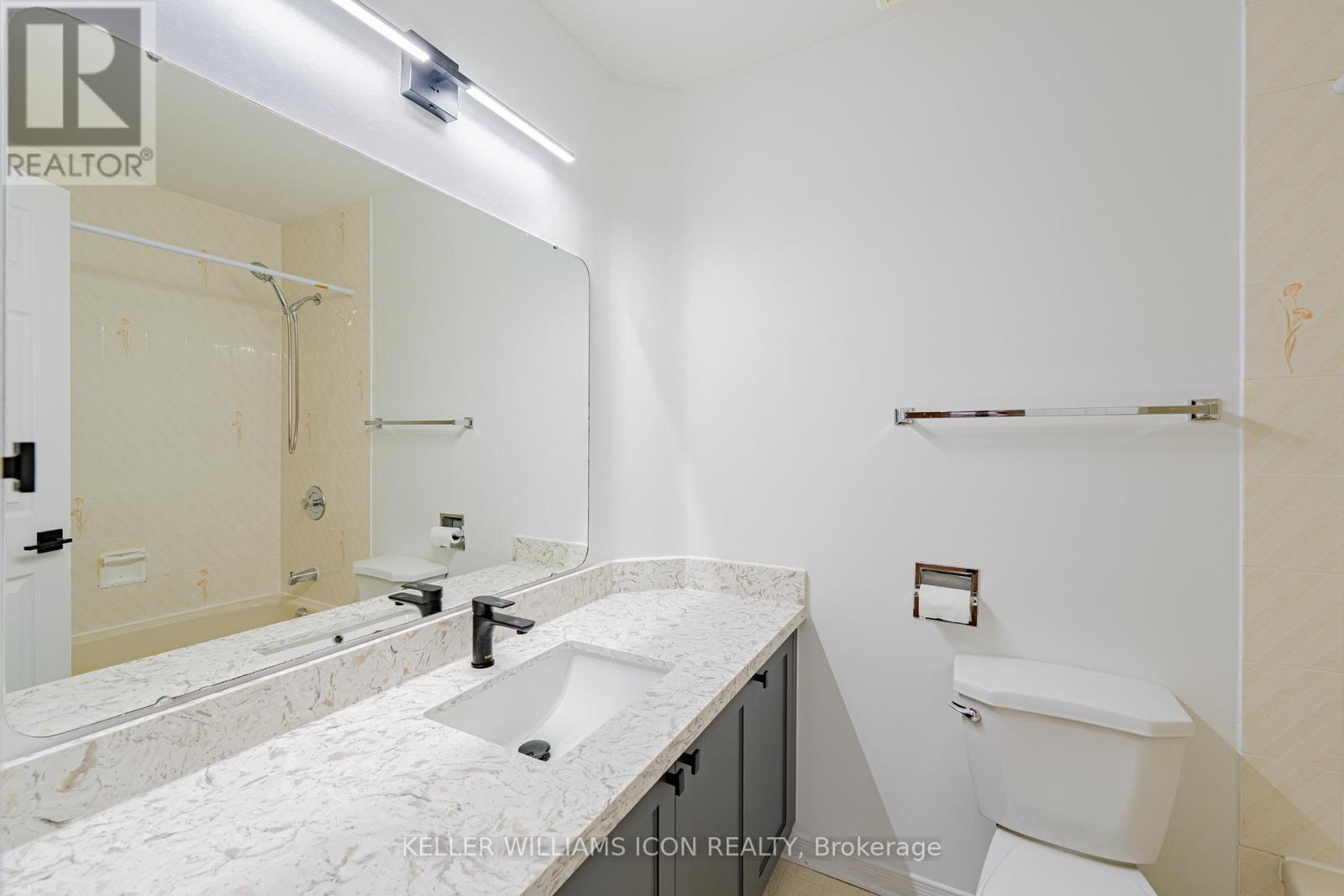 32 Ashpark Crescent, Ottawa, Ontario  K1T 3N8 - Photo 22 - X12556916