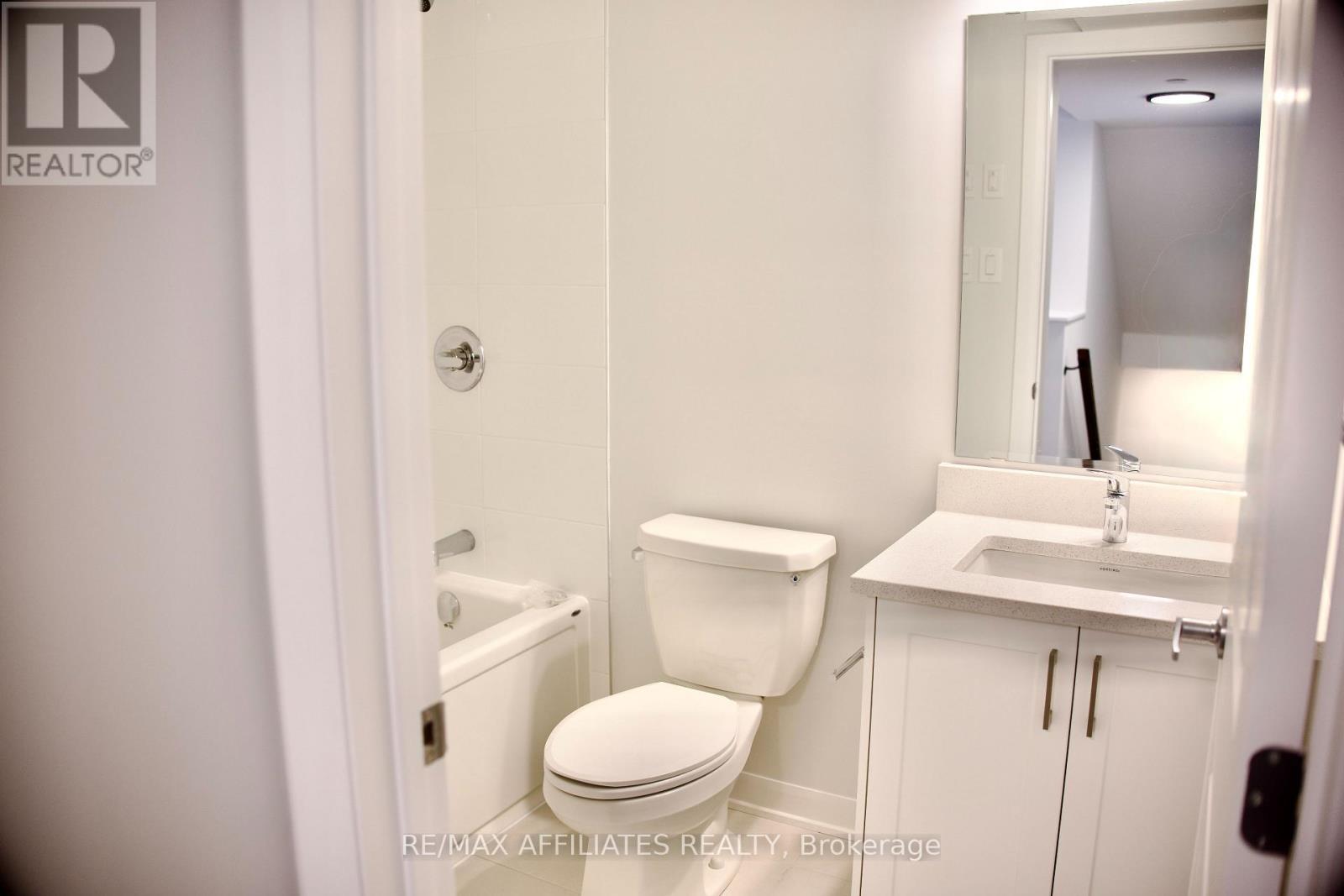 8 - 701 Glenroy Gilbert Drive, Ottawa, Ontario  K2J 5W2 - Photo 13 - X12572484