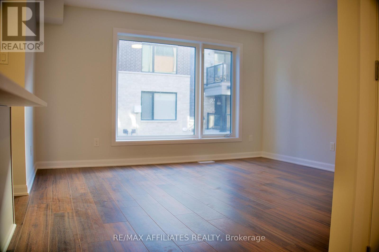 8 - 701 Glenroy Gilbert Drive, Ottawa, Ontario  K2J 5W2 - Photo 9 - X12572484