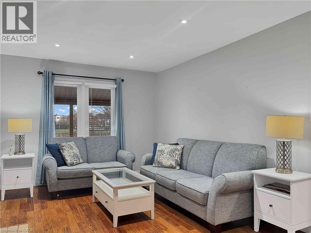 157 Twin Crescent, Hamilton, Ontario  L8W 3A7 - Photo 15 - 40790709