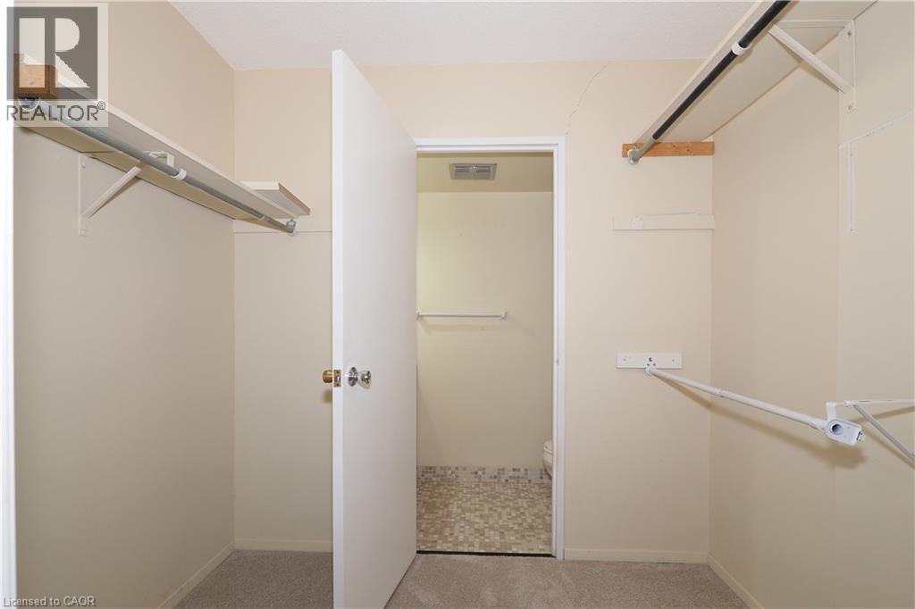 65 Westmount Road N Unit# 902, Waterloo, Ontario  N2L 5G6 - Photo 13 - 40725969