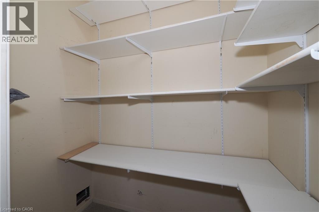 65 Westmount Road N Unit# 902, Waterloo, Ontario  N2L 5G6 - Photo 19 - 40725969