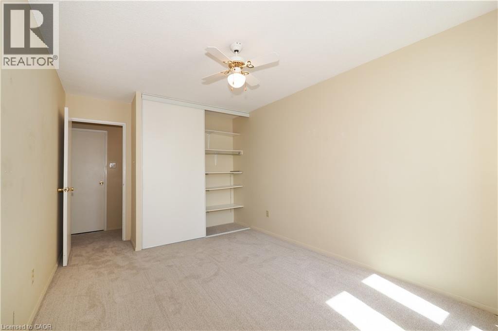 65 Westmount Road N Unit# 902, Waterloo, Ontario  N2L 5G6 - Photo 16 - 40725969