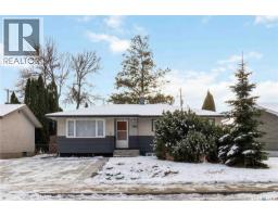 1516 Isabella STREET E Holliston