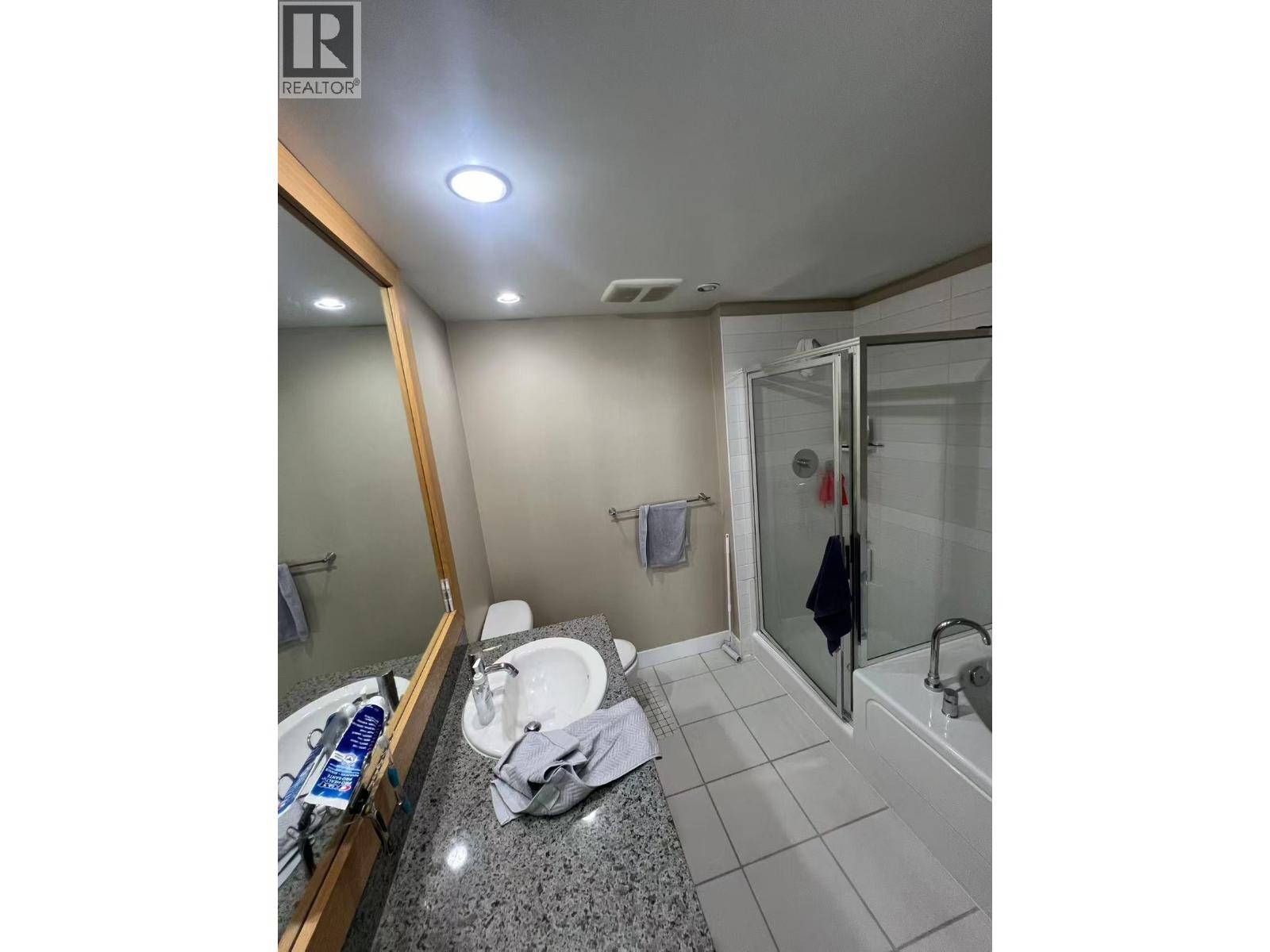 901 9222 University Crescent, Burnaby, British Columbia  V5A 0A6 - Photo 18 - R3068618