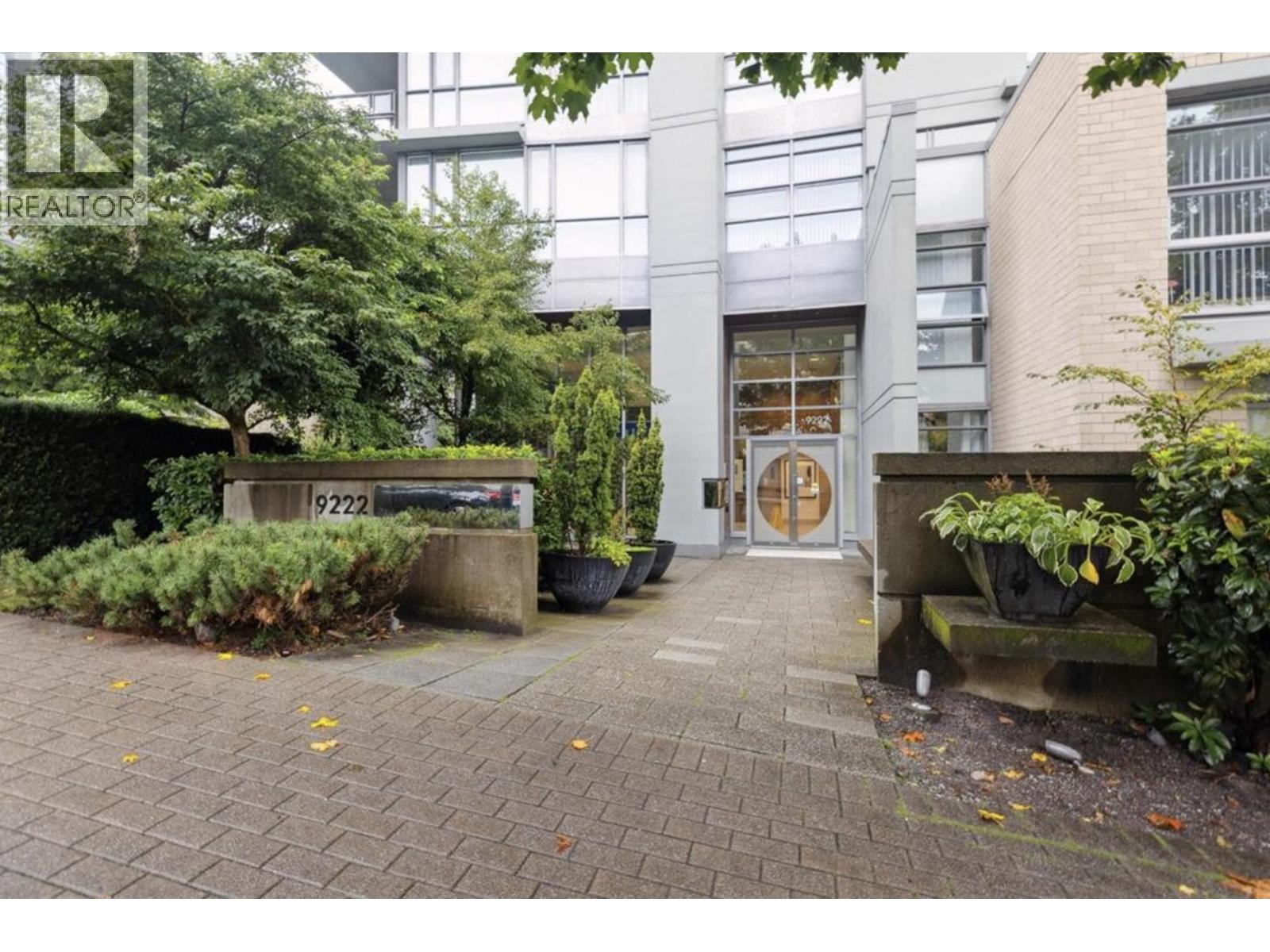 901 9222 University Crescent, Burnaby, British Columbia  V5A 0A6 - Photo 5 - R3068618