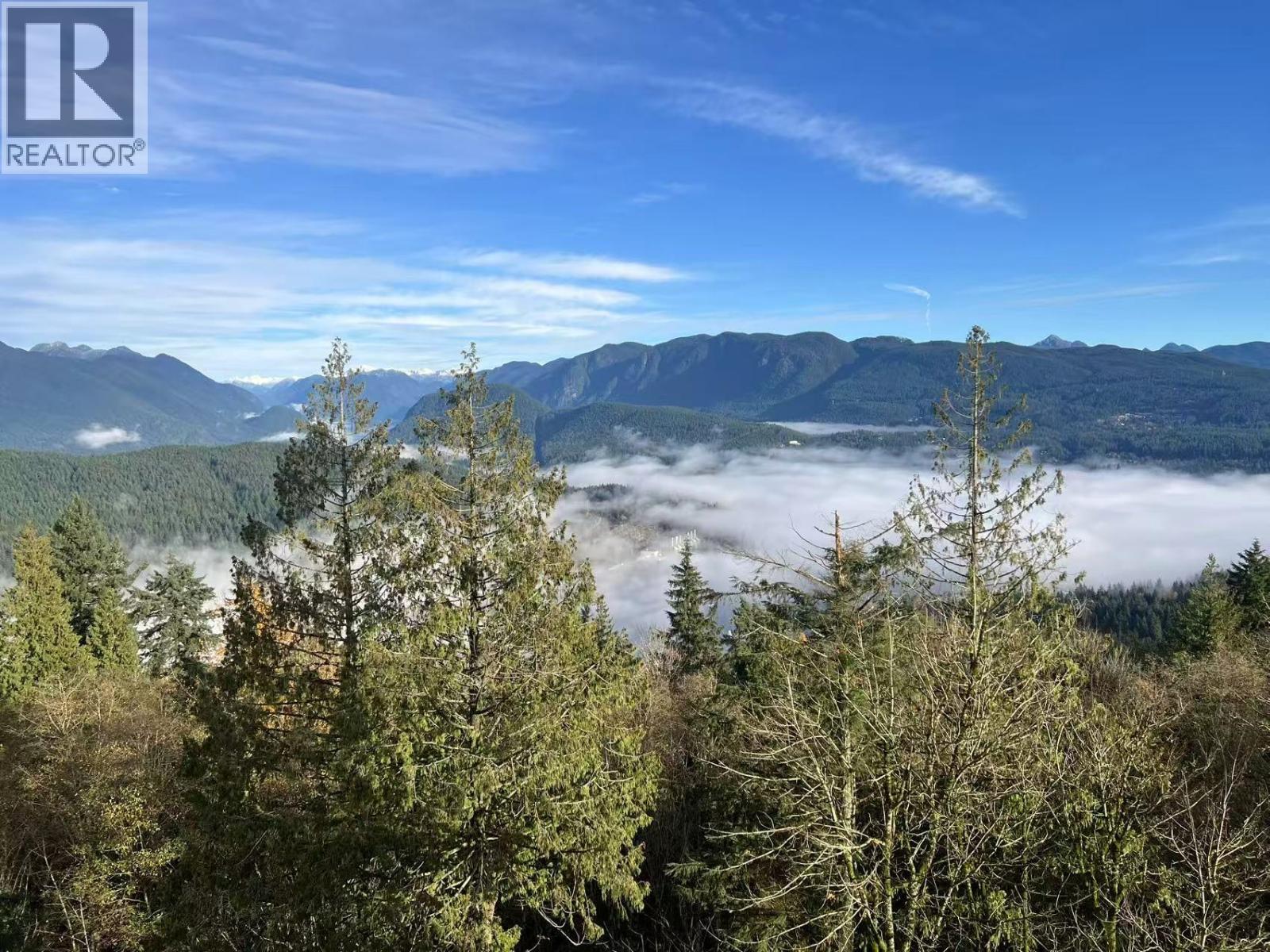 901 9222 University Crescent, Burnaby, British Columbia  V5A 0A6 - Photo 1 - R3068618