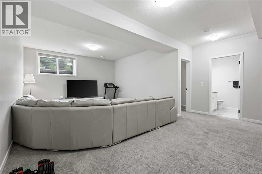 186 West Grove Point Sw, Calgary, Alberta  T3H 1Y7 - Photo 35 - A2260750