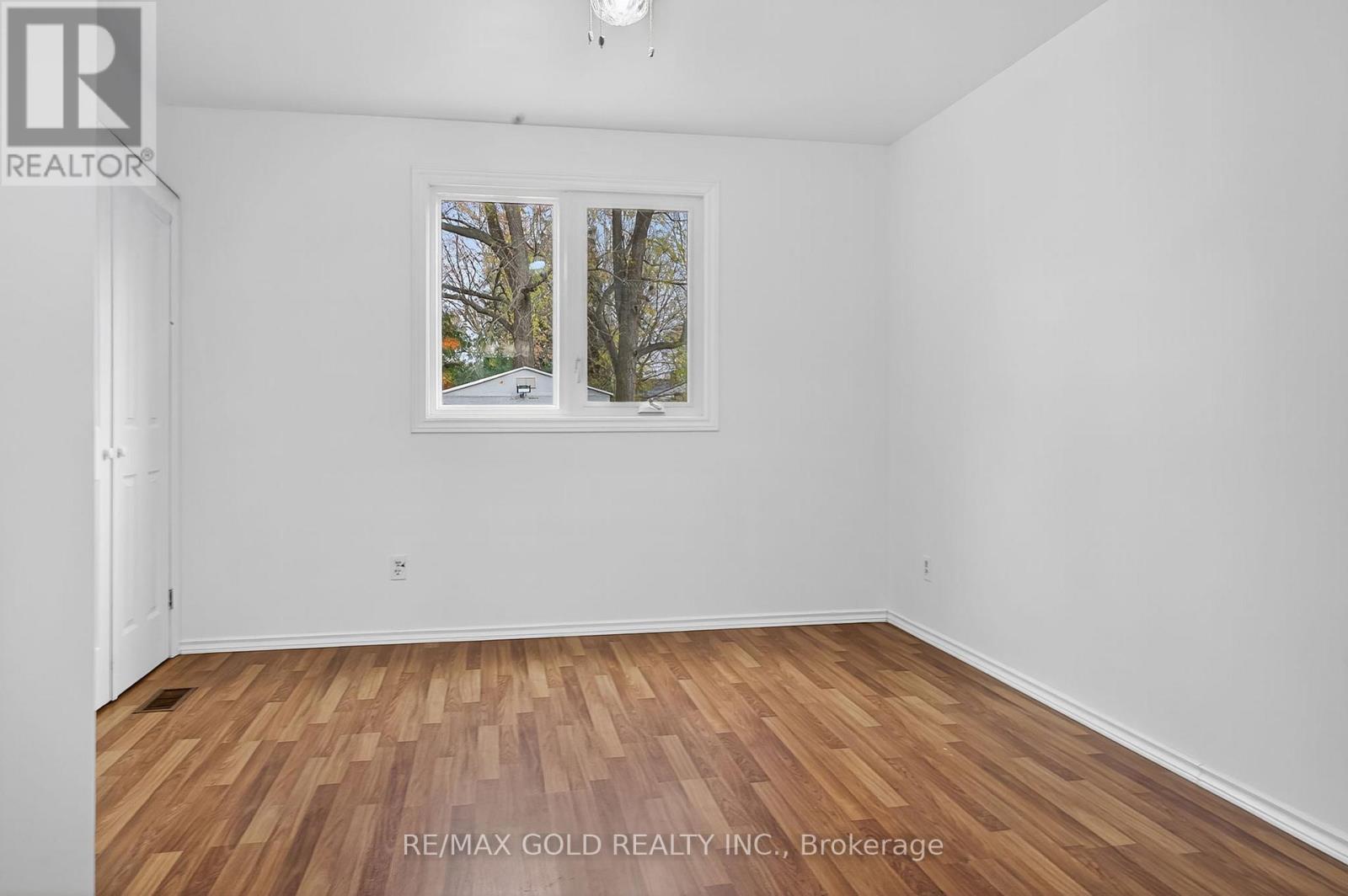 21990 Hagerty Road, Newbury, Ontario  N0L 2N0 - Photo 22 - X12578944