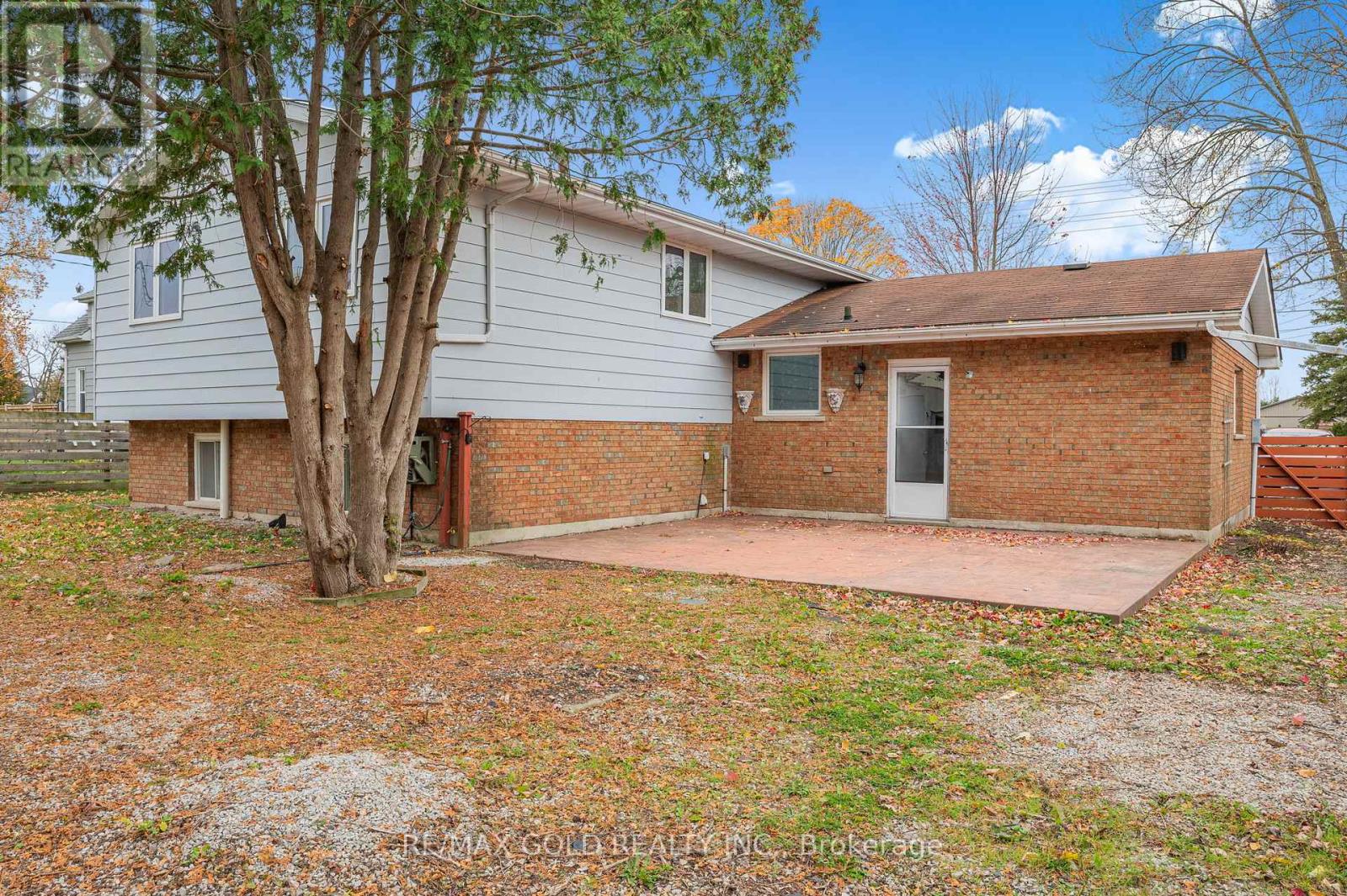 21990 Hagerty Road, Newbury, Ontario  N0L 2N0 - Photo 6 - X12578944