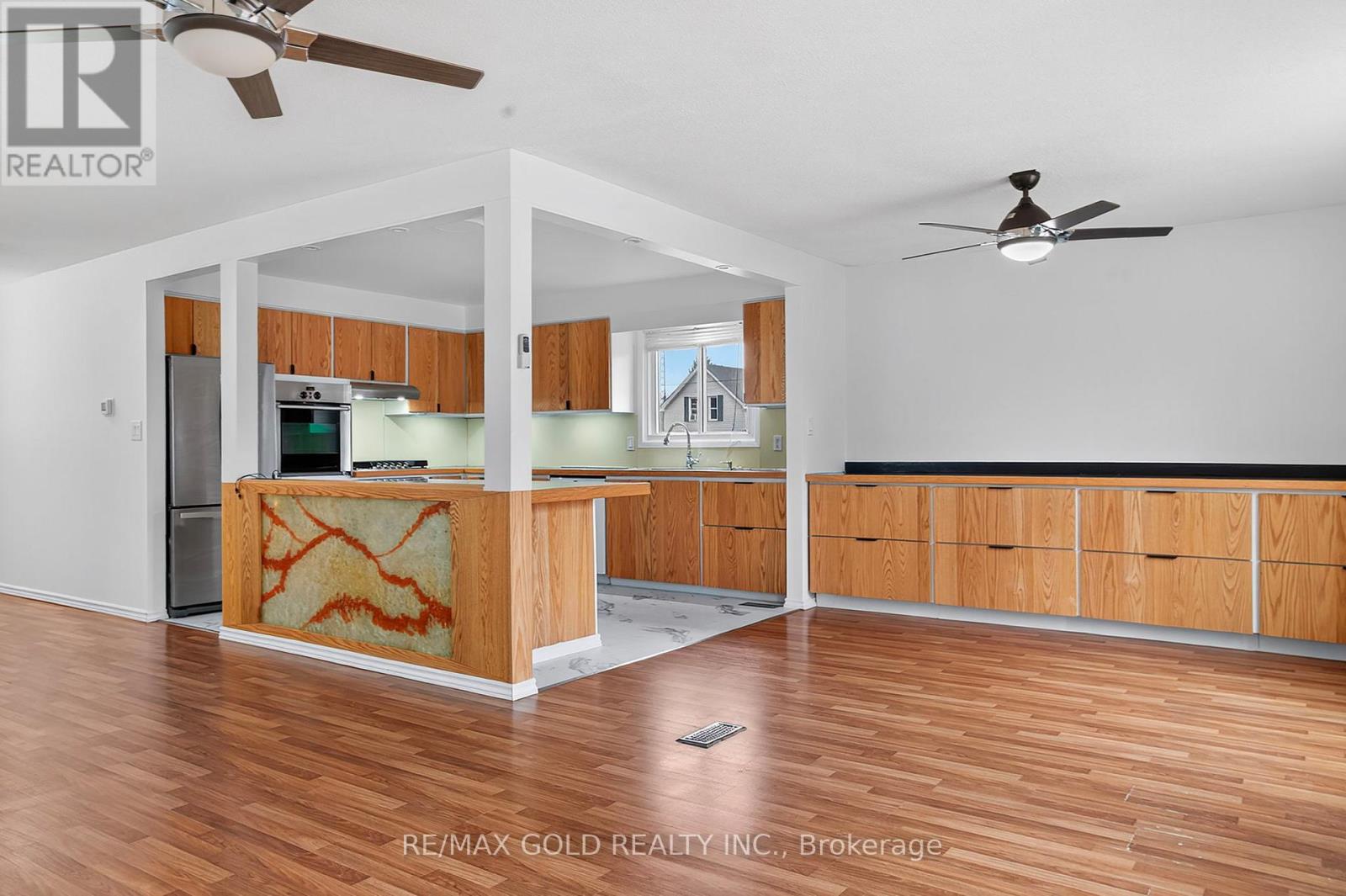 21990 Hagerty Road, Newbury, Ontario  N0L 2N0 - Photo 8 - X12578944