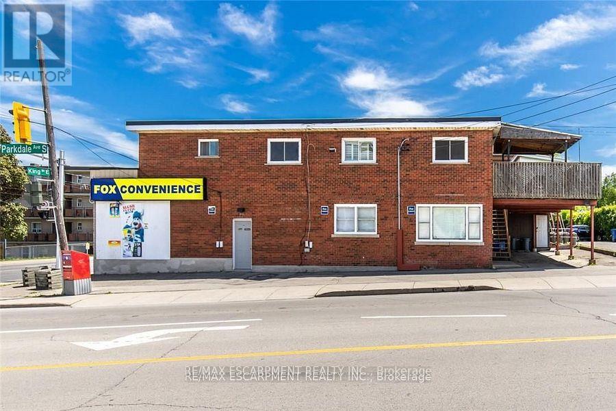 2340 KING STREET E, Hamilton, Ontario
