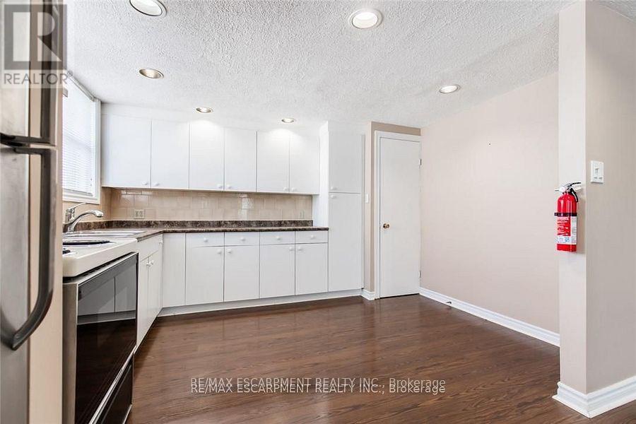 2340 King Street E, Hamilton, Ontario  L8K 1X7 - Photo 20 - X12578968