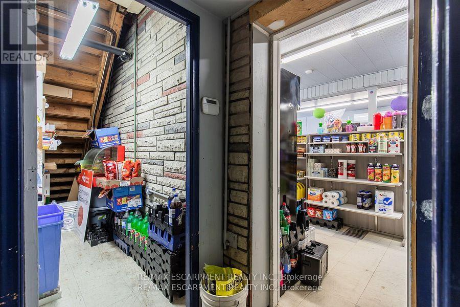 2340 King Street E, Hamilton, Ontario  L8K 1X7 - Photo 13 - X12579010