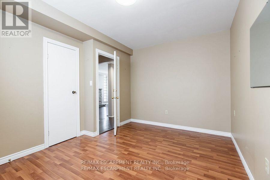 2340 King Street E, Hamilton, Ontario  L8K 1X7 - Photo 23 - X12579010