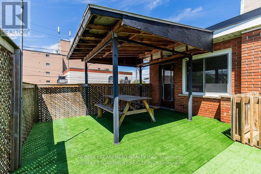 2340 King Street E, Hamilton, Ontario  L8K 1X7 - Photo 29 - X12579010