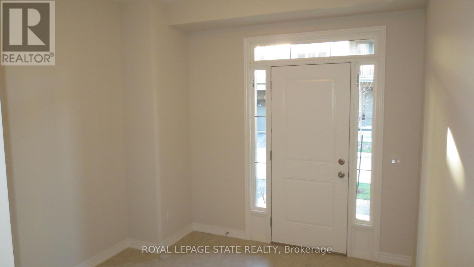 12 Waterview Drive, Hamilton, Ontario  L8E 0J3 - Photo 5 - X12579030