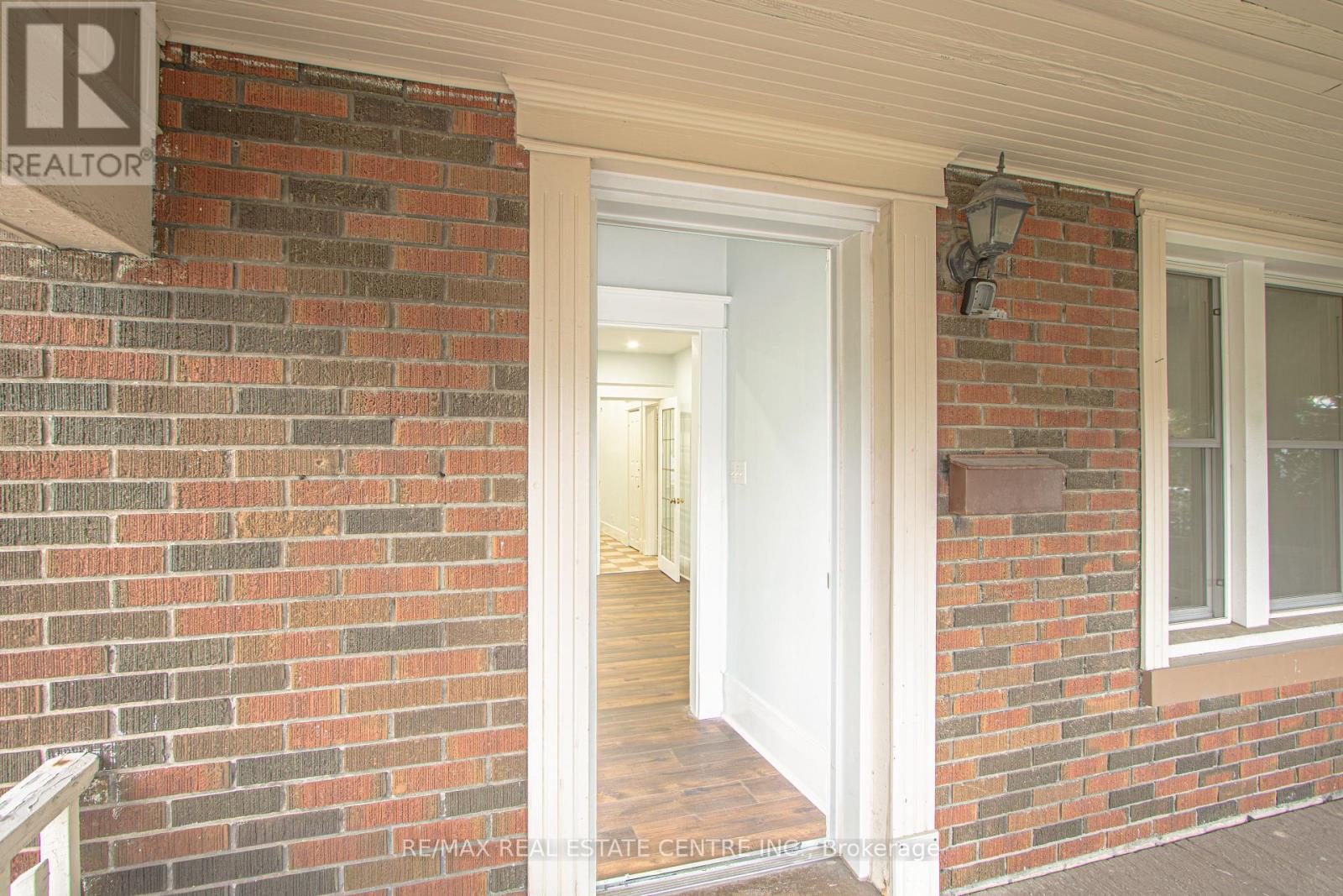 386 Wharncliffe Road S, London South, Ontario  N6J 2M1 - Photo 7 - X12579080