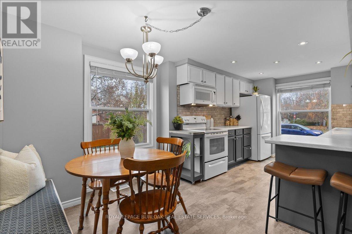 98 Grandridge Crescent, Guelph, Ontario  N1H 8G3 - Photo 12 - X12579114