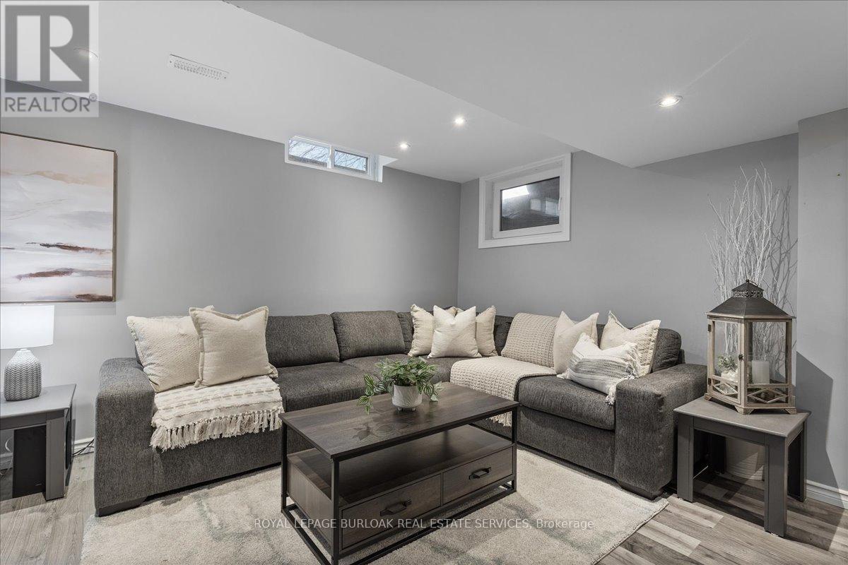 98 Grandridge Crescent, Guelph, Ontario  N1H 8G3 - Photo 32 - X12579114