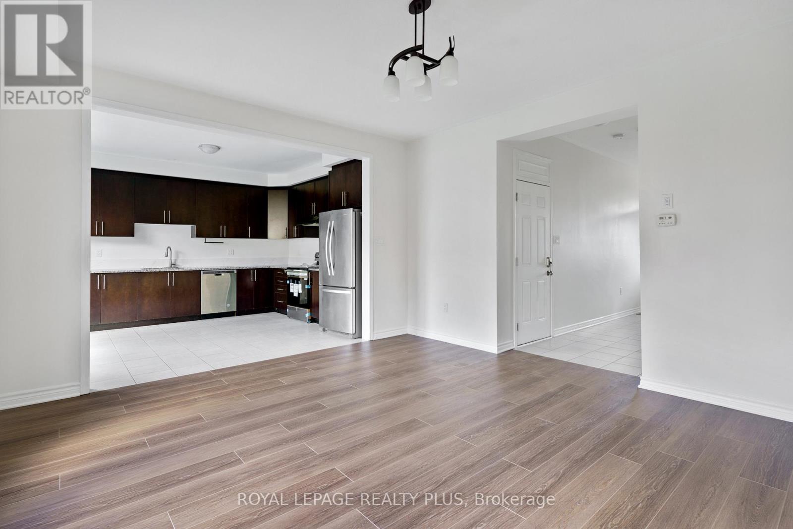 267 Grovehill Crescent, Kitchener, Ontario  N2R 0K8 - Photo 14 - X12579116