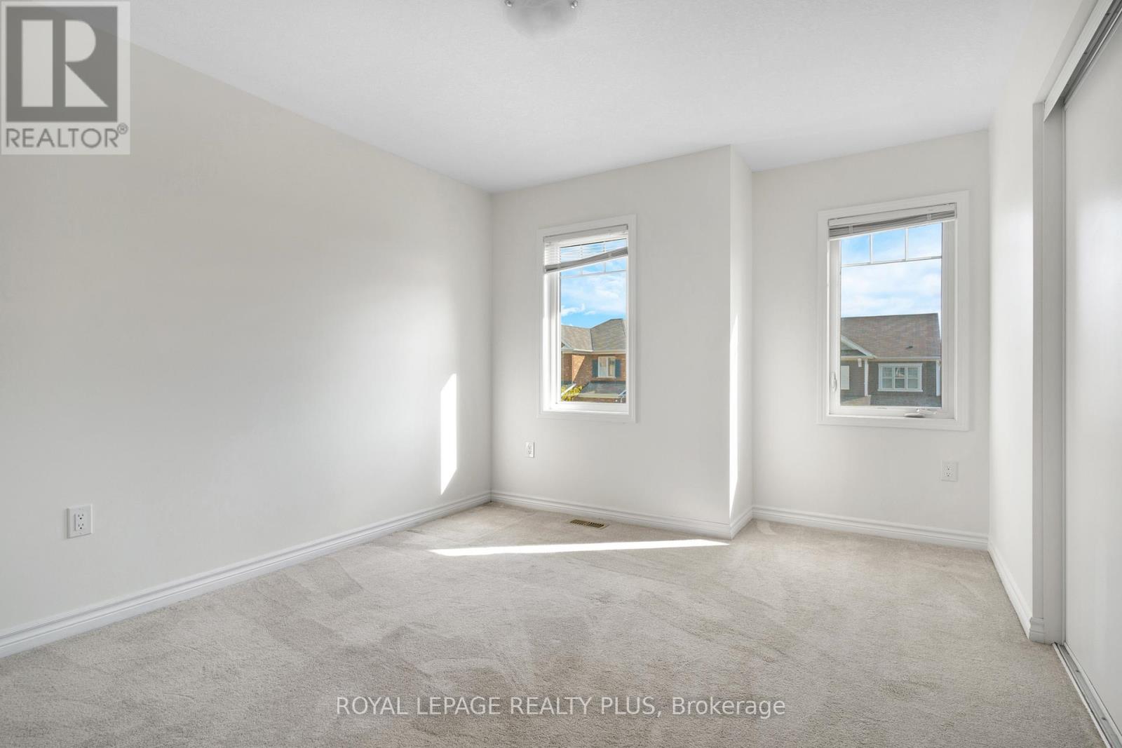 267 Grovehill Crescent, Kitchener, Ontario  N2R 0K8 - Photo 26 - X12579116