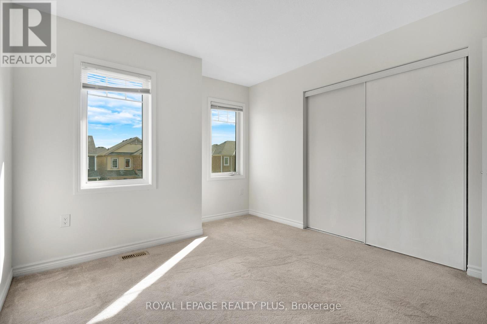 267 Grovehill Crescent, Kitchener, Ontario  N2R 0K8 - Photo 27 - X12579116