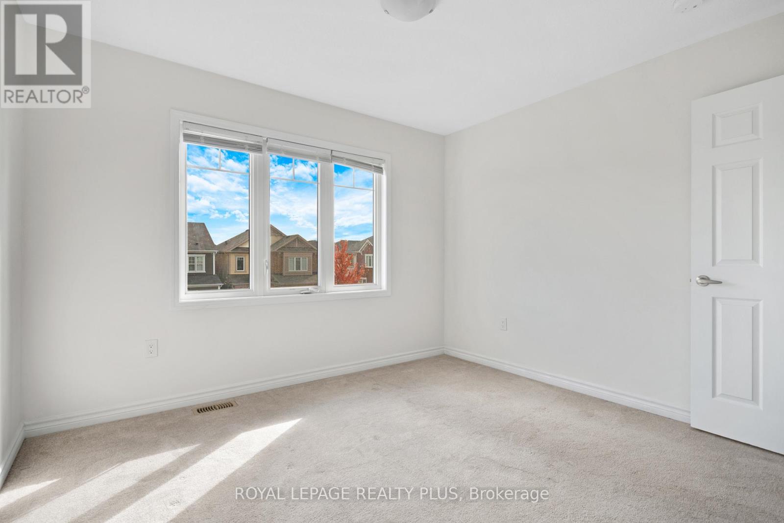 267 Grovehill Crescent, Kitchener, Ontario  N2R 0K8 - Photo 32 - X12579116