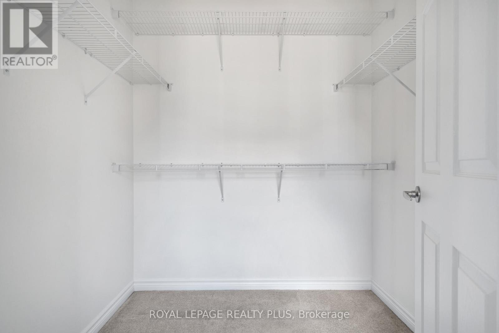 267 Grovehill Crescent, Kitchener, Ontario  N2R 0K8 - Photo 42 - X12579116