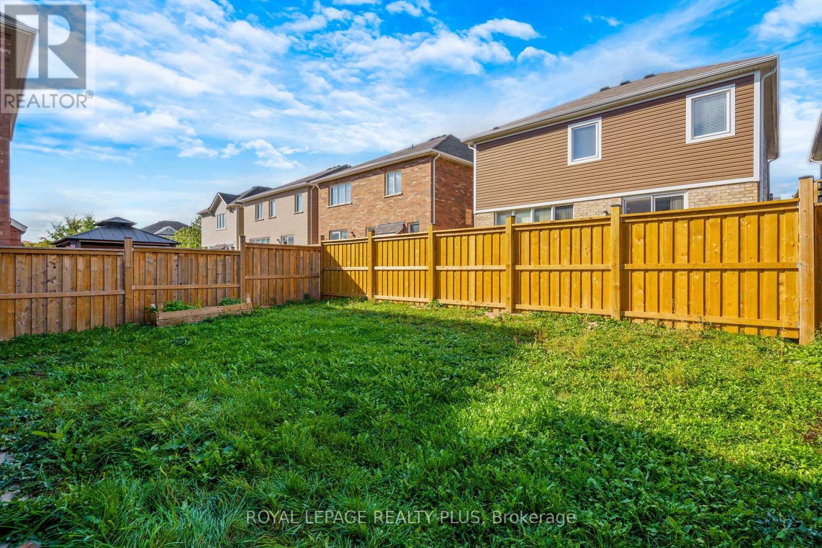 267 Grovehill Crescent, Kitchener, Ontario  N2R 0K8 - Photo 47 - X12579116