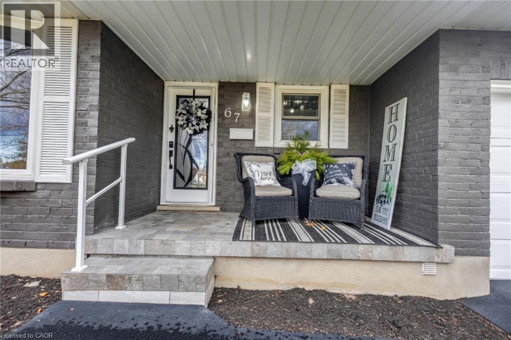 67 West Acres Crescent, Kitchener, Ontario  N2N 3G8 - Photo 2 - 40790233