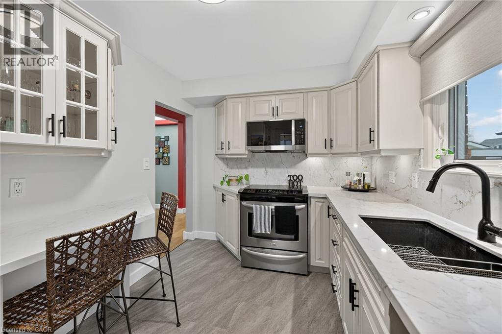 72 Viceroy Court, Hamilton, Ontario  L9A 3Y4 - Photo 17 - 40790725