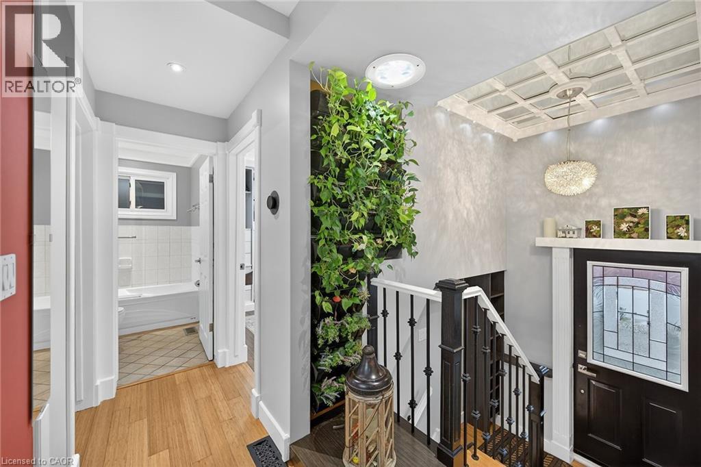 72 Viceroy Court, Hamilton, Ontario  L9A 3Y4 - Photo 20 - 40790725