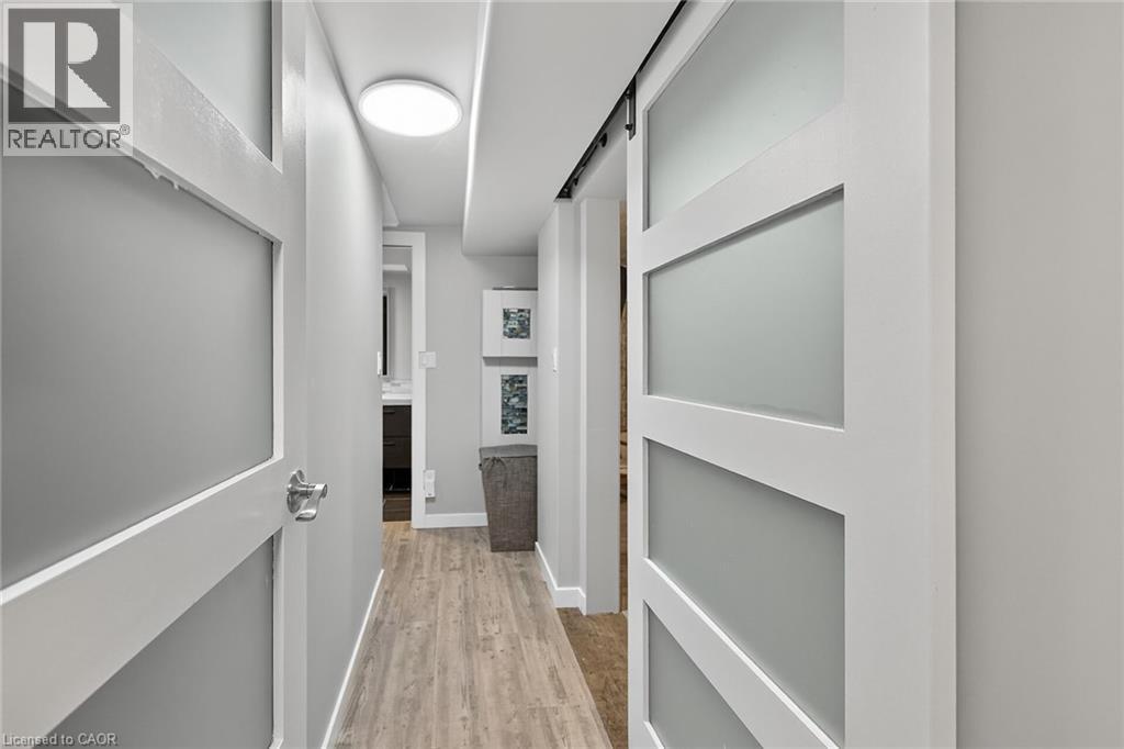 72 Viceroy Court, Hamilton, Ontario  L9A 3Y4 - Photo 34 - 40790725