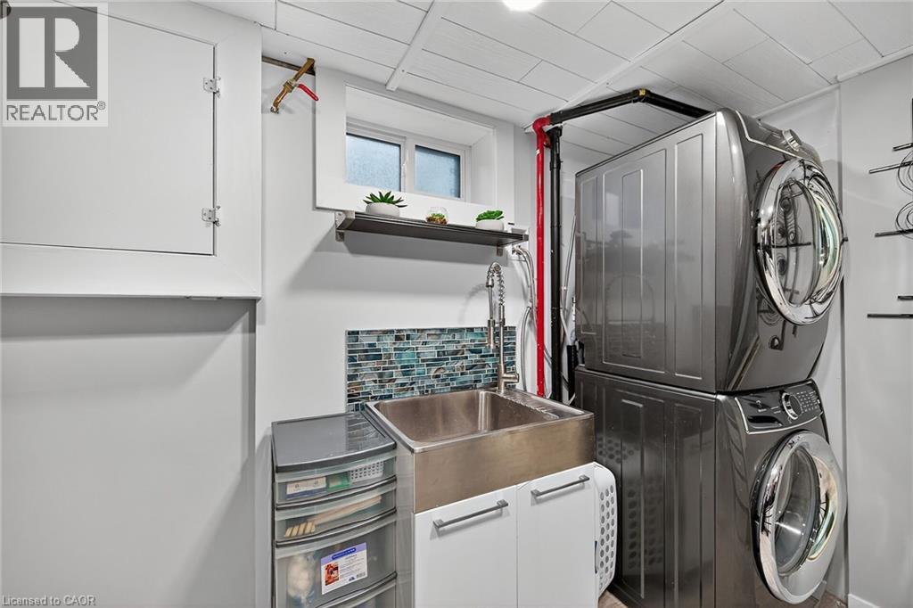 72 Viceroy Court, Hamilton, Ontario  L9A 3Y4 - Photo 43 - 40790725