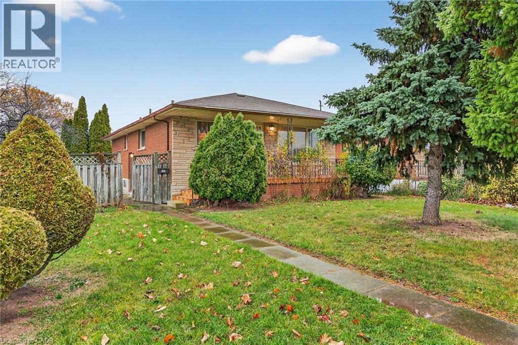 255 Highway 8, Hamilton, Ontario L8G 1E4 - Photo 4 - 40790706