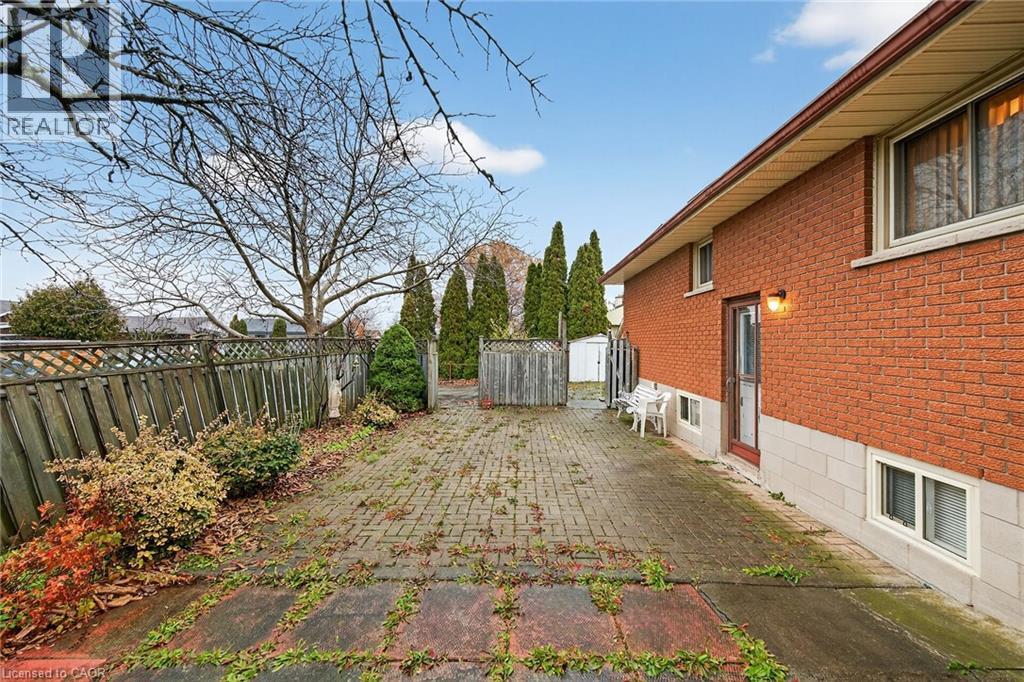 255 Highway 8, Hamilton, Ontario L8G 1E4 - Photo 42 - 40790706