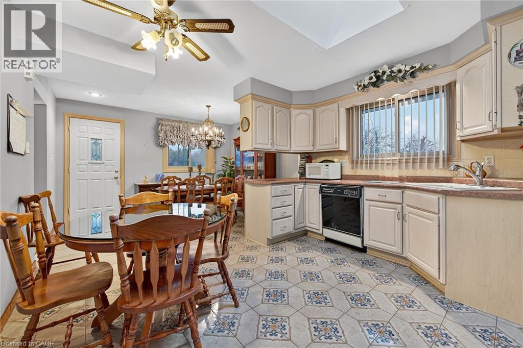 255 Highway 8, Hamilton, Ontario L8G 1E4 - Photo 7 - 40790706