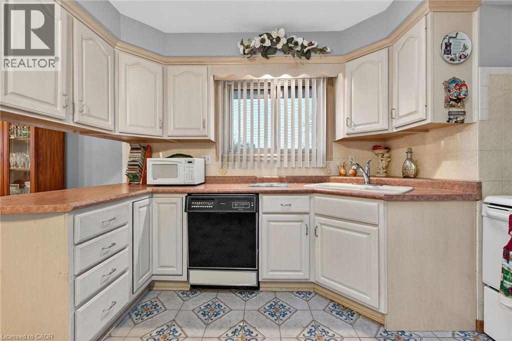 255 Highway 8, Hamilton, Ontario L8G 1E4 - Photo 8 - 40790706