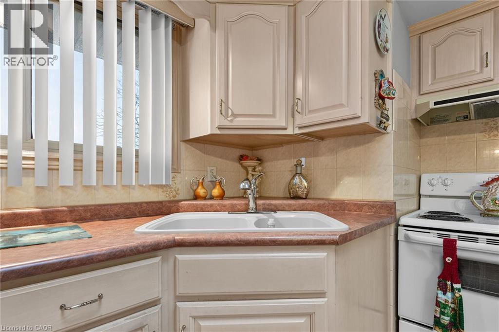 255 Highway 8, Hamilton, Ontario L8G 1E4 - Photo 9 - 40790706