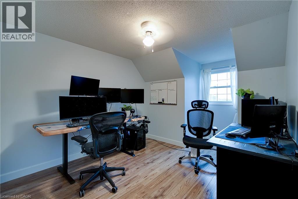 38 Catalina Court, Kitchener, Ontario  N2M 5L9 - Photo 18 - 40790209