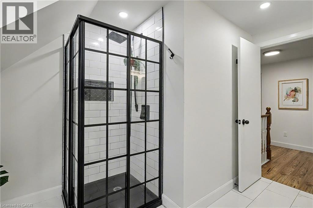 38 Catalina Court, Kitchener, Ontario  N2M 5L9 - Photo 21 - 40790209