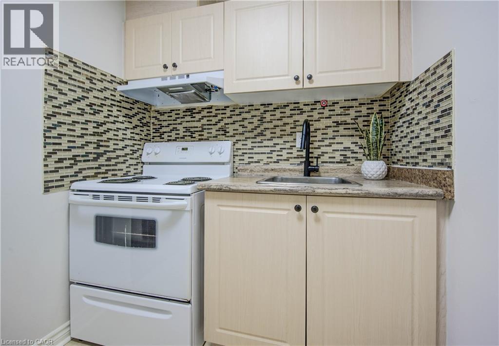 64 Benton Street Unit# 1105, Kitchener, Ontario  N2G 4L9 - Photo 4 - 40790081