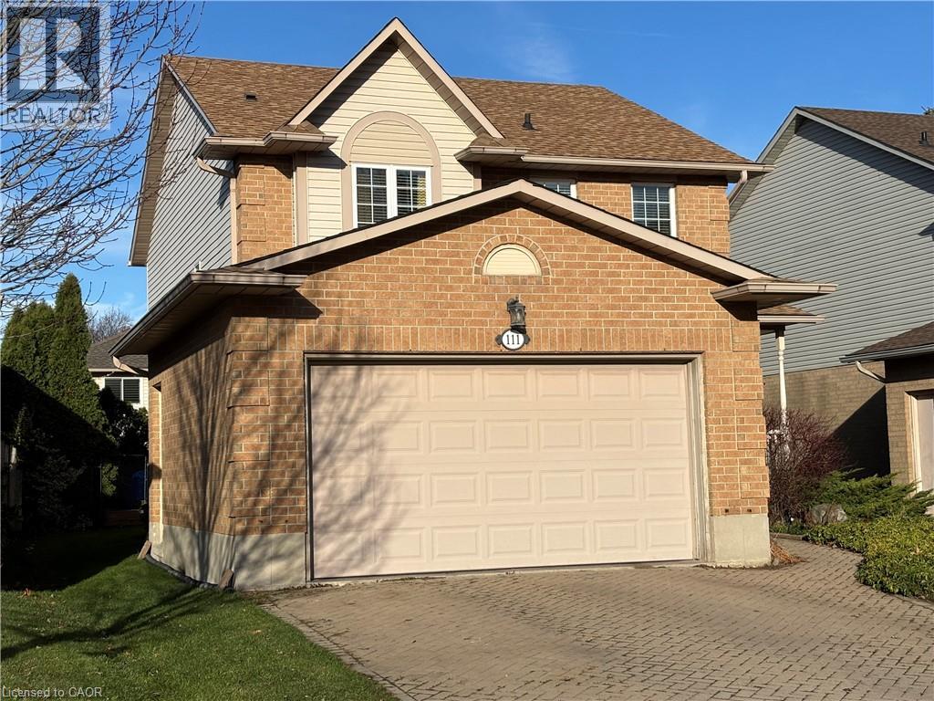 111 DUNCAIRN Crescent, Hamilton, Ontario