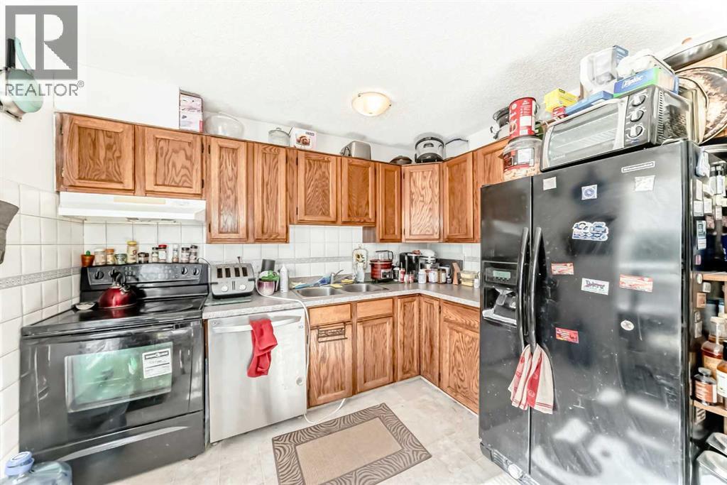 5611 Temple Drive Ne, Calgary, Alberta  T1Y 3R7 - Photo 7 - A2263006