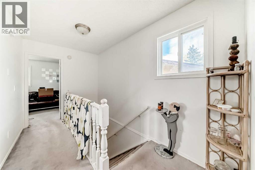 5611 Temple Drive Ne, Calgary, Alberta  T1Y 3R7 - Photo 11 - A2263006