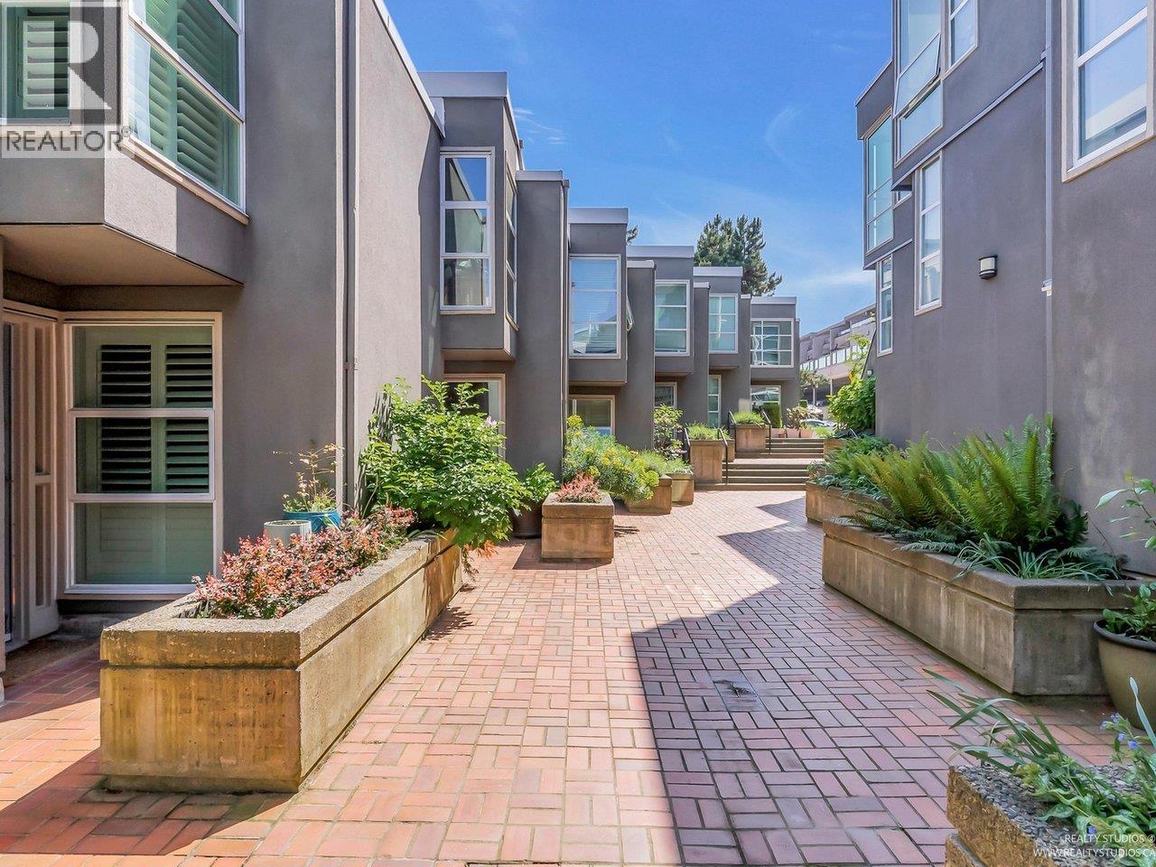 2217 Oak Street, Vancouver, British Columbia  V6H 3W6 - Photo 26 - R3070277