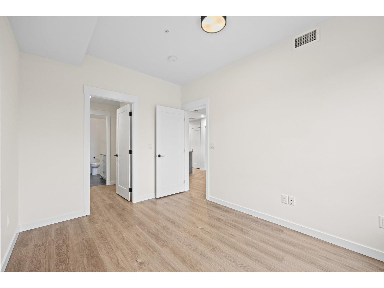 208 27215 Aldergrove Town Centre Drive, Langley, British Columbia  V4W 0E3 - Photo 15 - R3070321