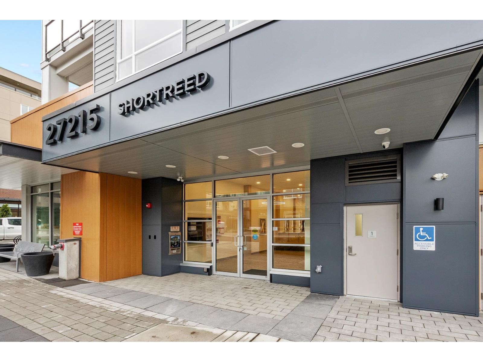 208 27215 Aldergrove Town Centre Drive, Langley, British Columbia  V4W 0E3 - Photo 4 - R3070321